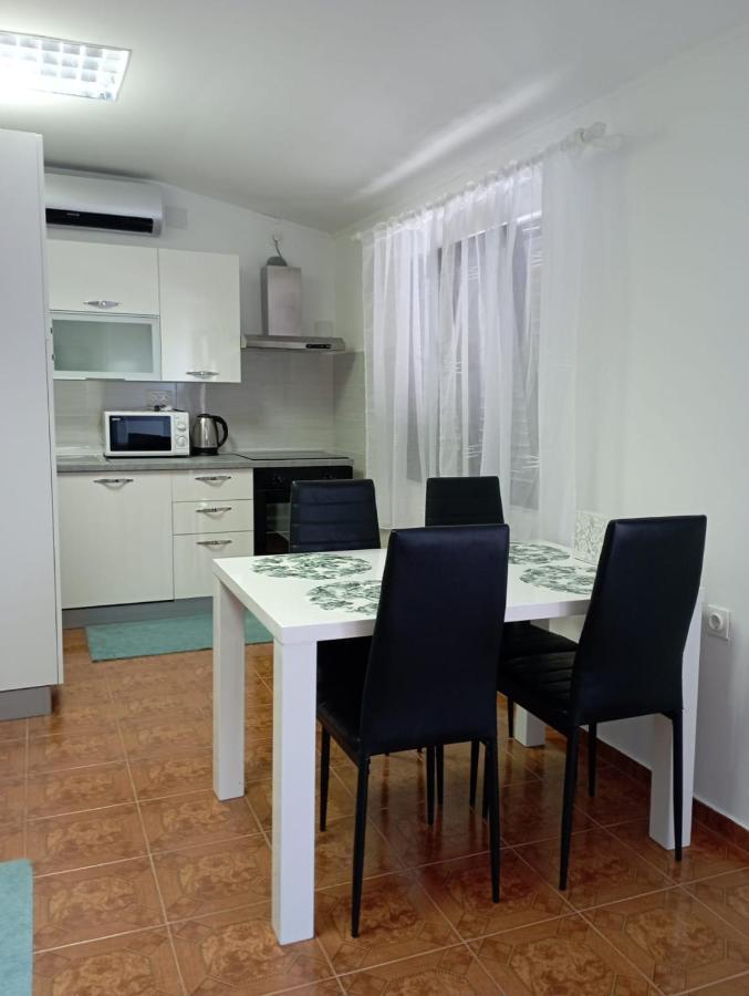Apartman Majstorovic Seline Eksteriør bilde